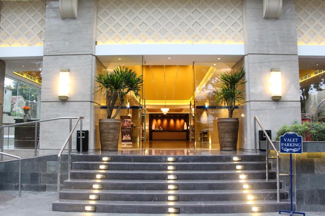Swiss-Belhotel בוגור מראה חיצוני תמונה